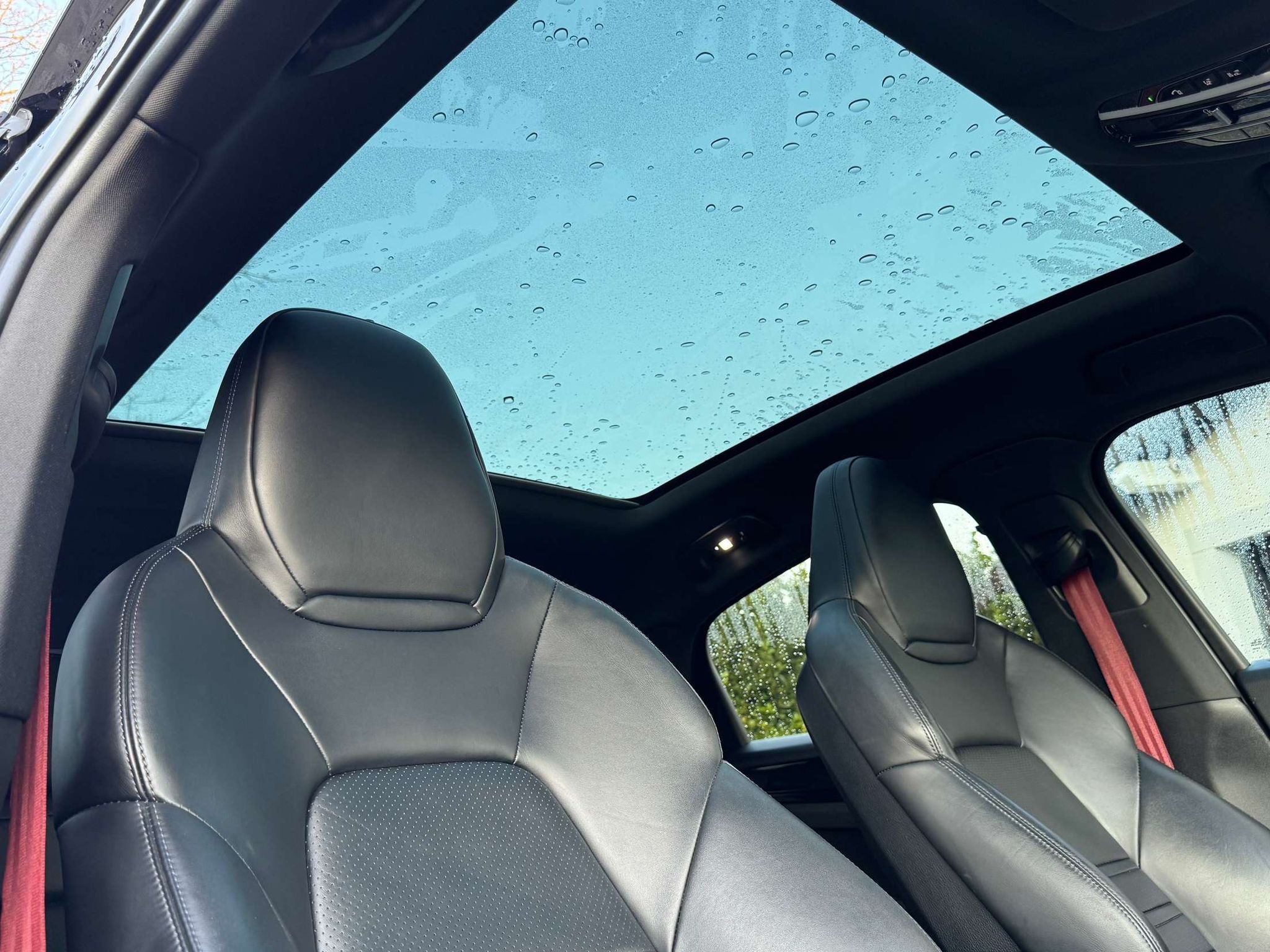 PORSCHE Cayenne Coupe E-Hybrid 3.0 V6 462 ch