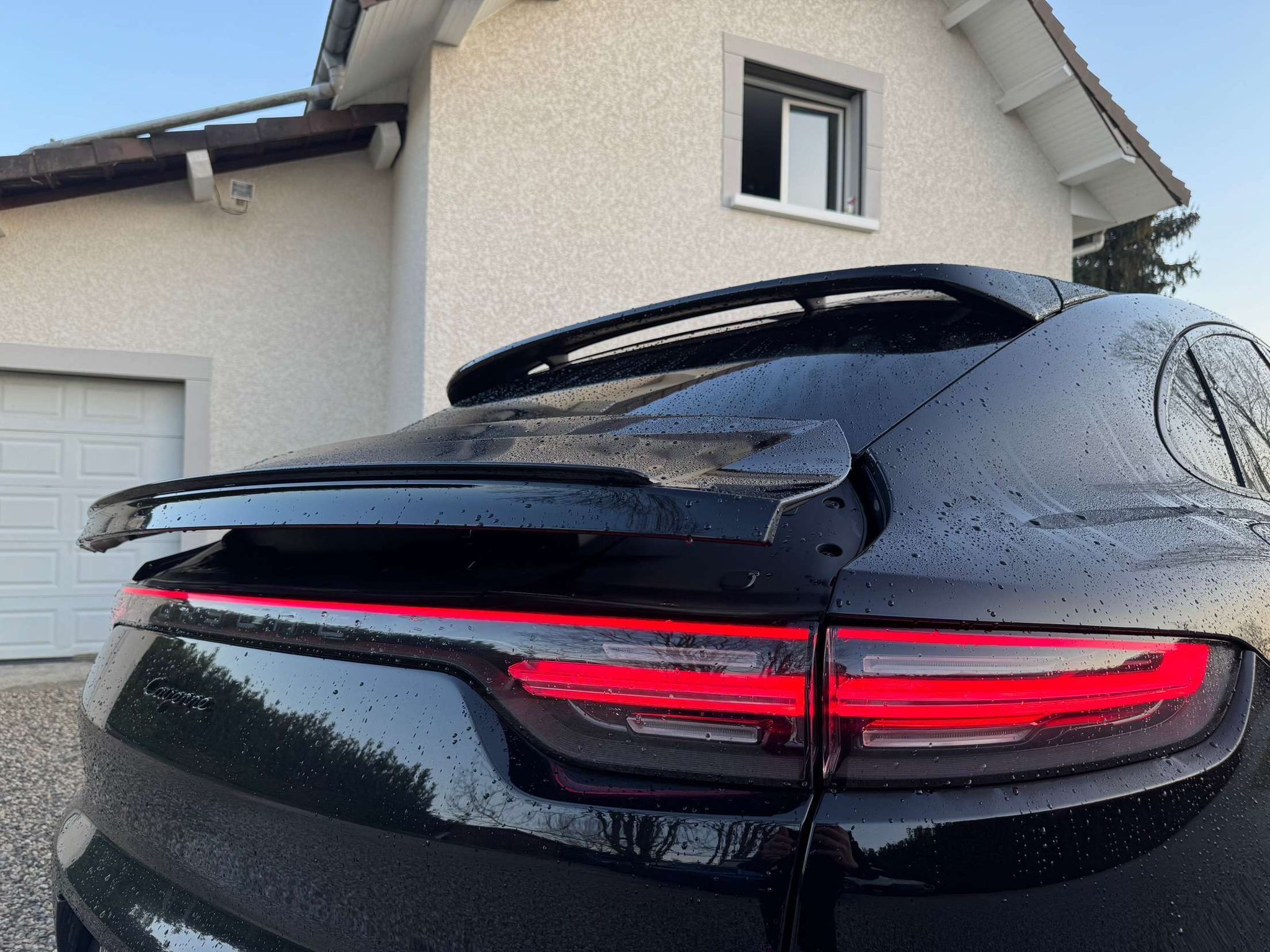 PORSCHE Cayenne Coupe E-Hybrid 3.0 V6 462 ch