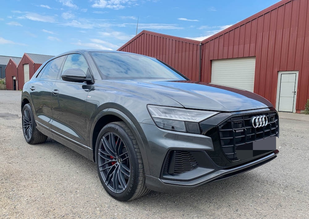 Audi Q8  55 TFSI e quattro 2x S-LINE