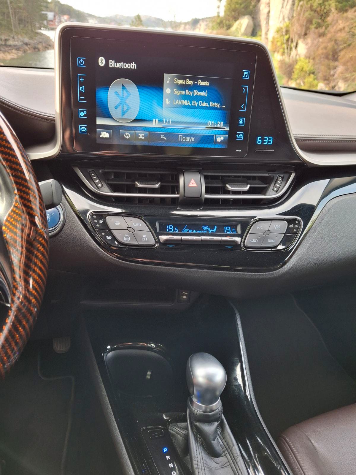 Toyota chr collection 2WD E-CVT