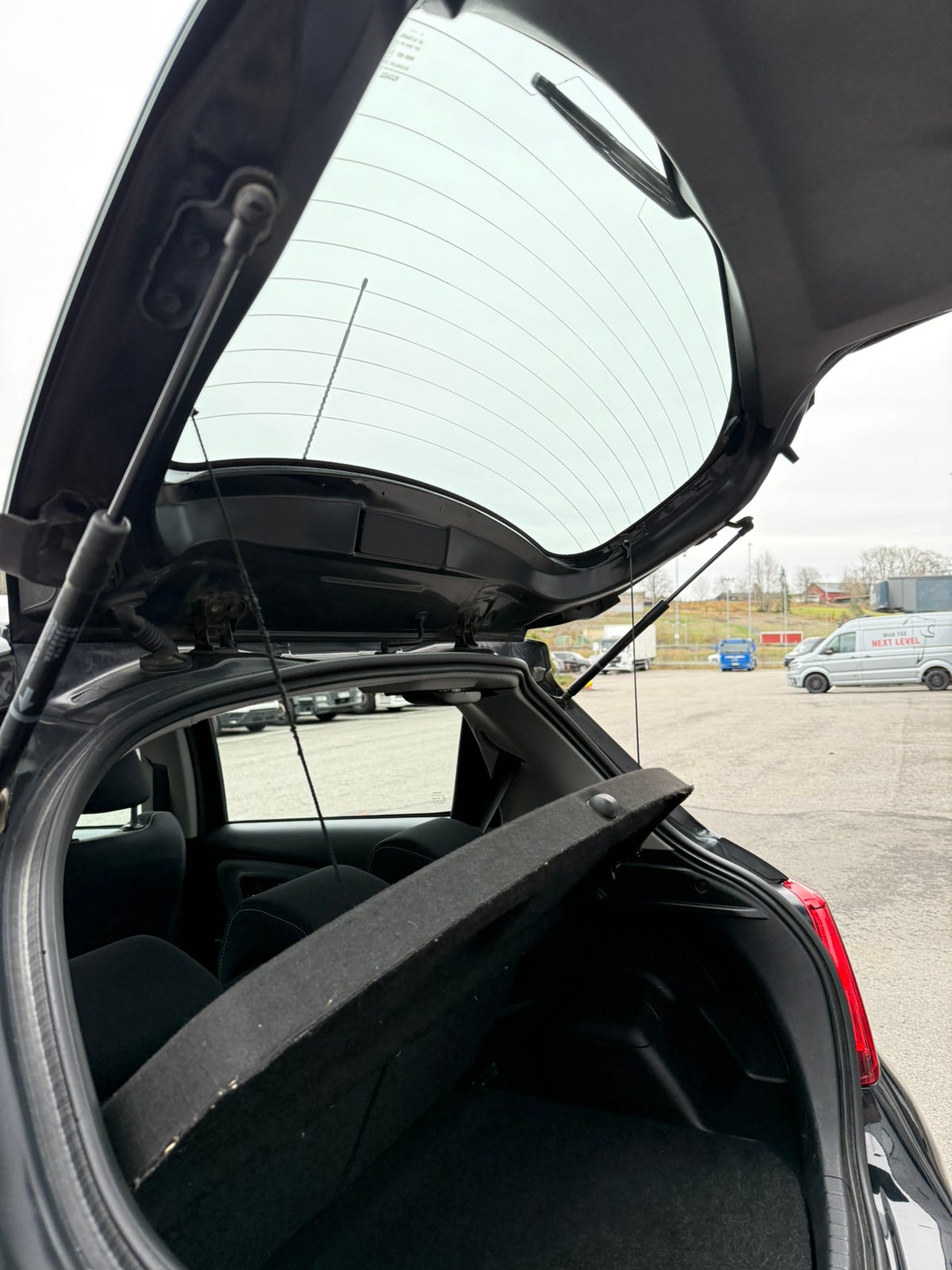 Toyota Yaris Hybride 100h Attitude