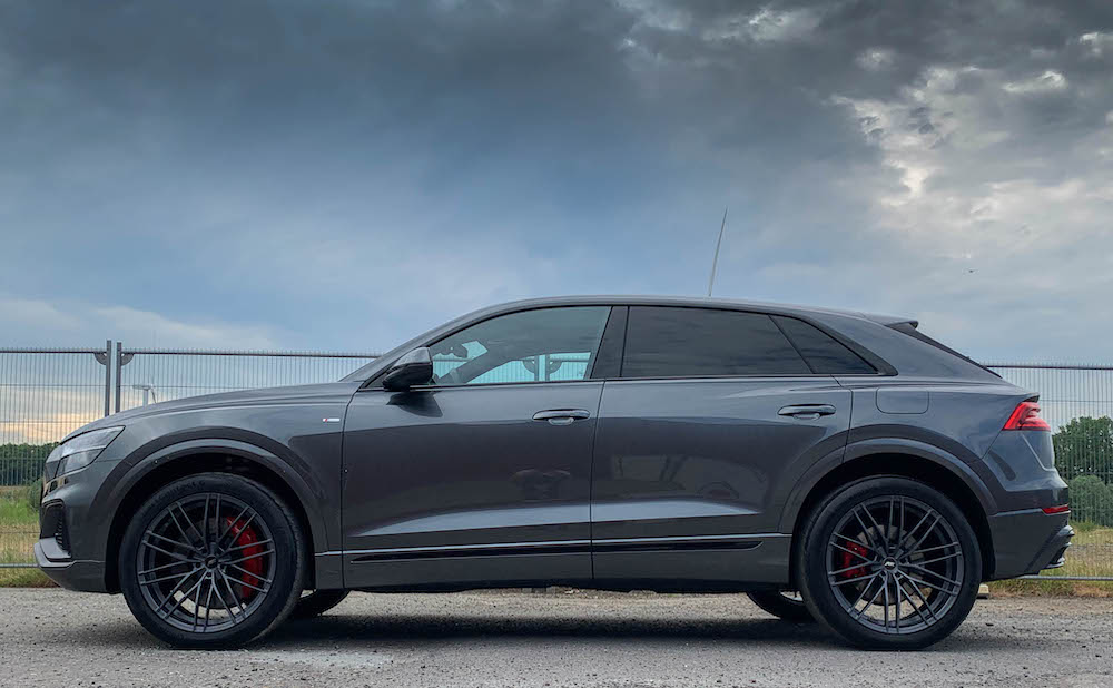 Audi Q8  55 TFSI e quattro 2x S-LINE