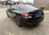 BMW i4 Entièrement chargé