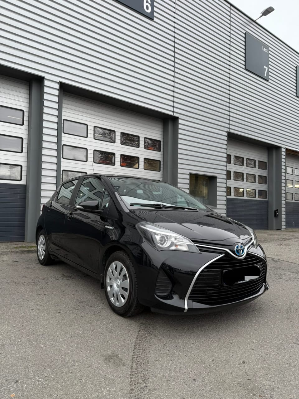 Toyota Yaris Hybride 100h Attitude