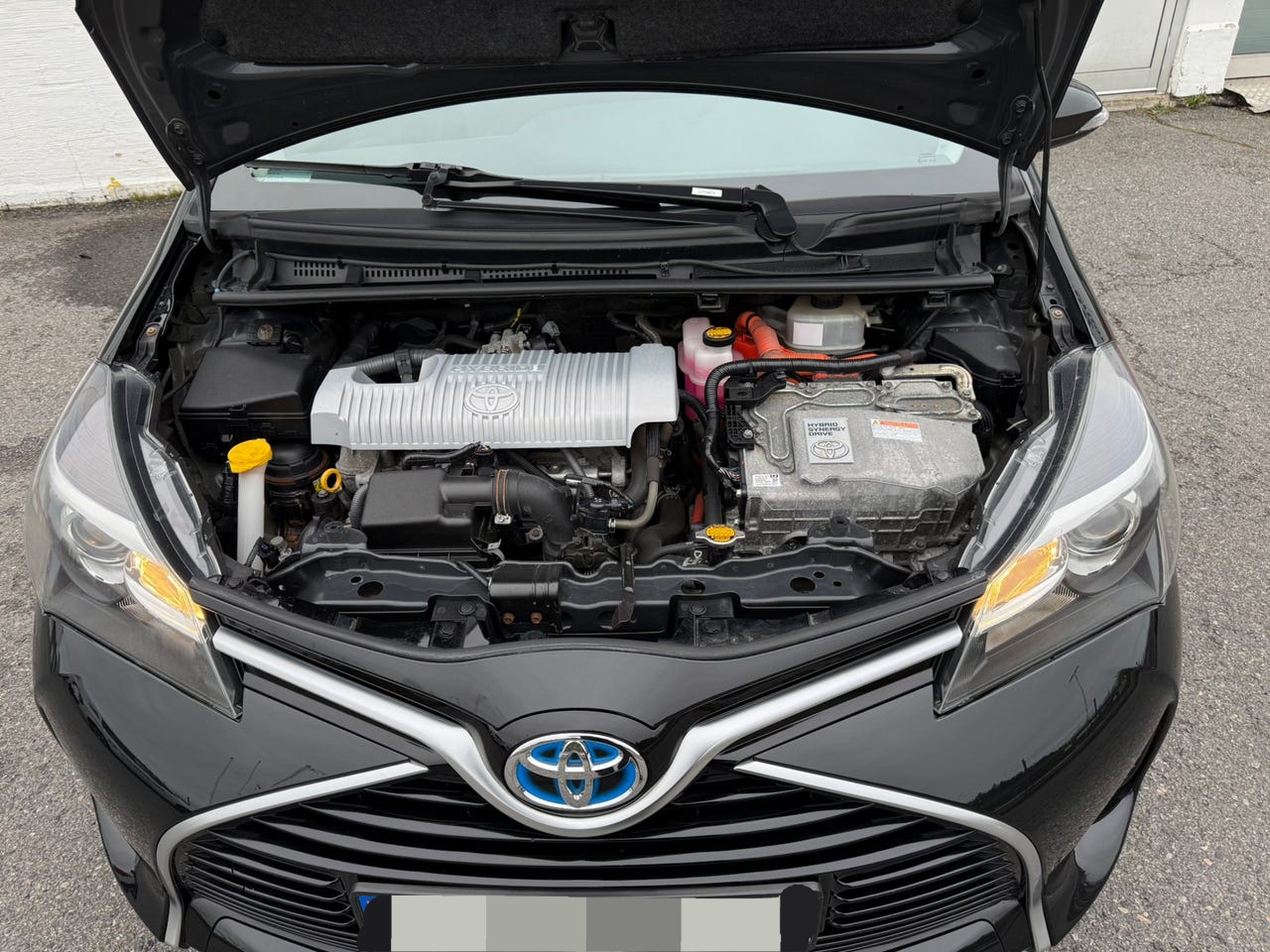 Toyota Yaris Hybride 100h Attitude